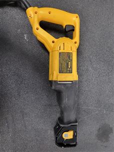 Dewalt dwe304 reciprocating discount saw